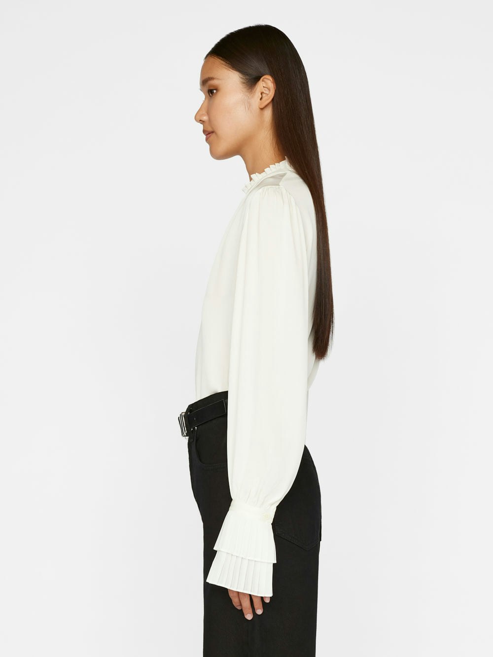 shirt side view alt:fit1